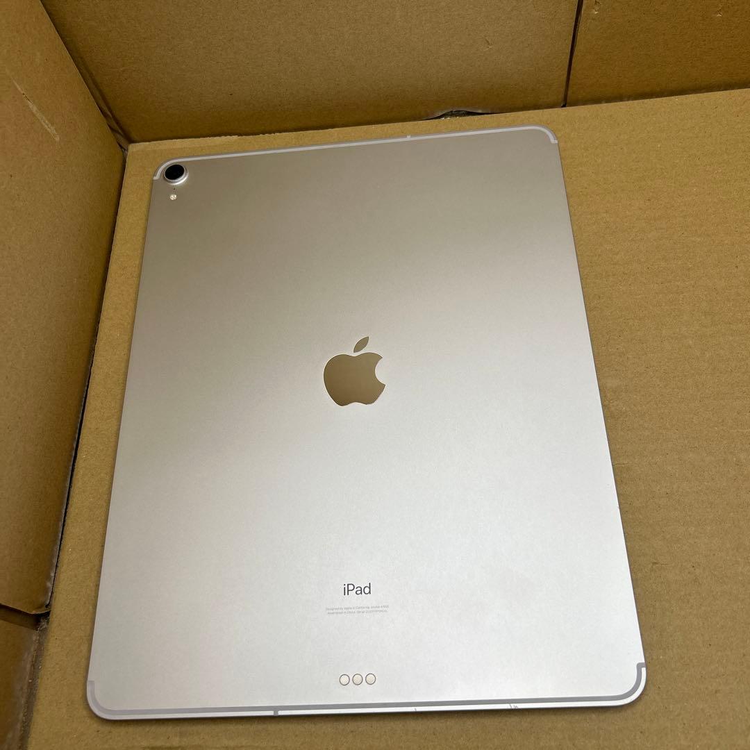 iPad Pro 12.9インチ (第３世代) Wi-Fi + Cellular