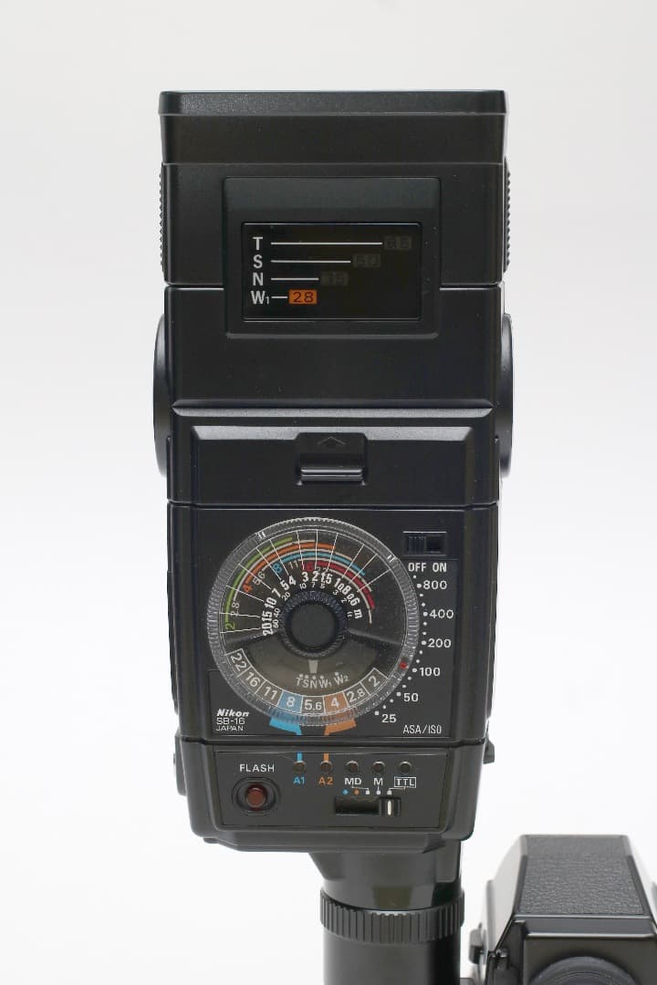 ニコン スピードライト　SB-16　（ニコンF3専用）