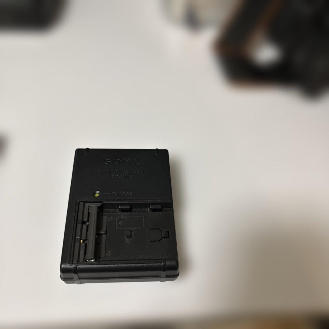 SONY α57 一眼レフカメラ＋純正セットレンズ2本