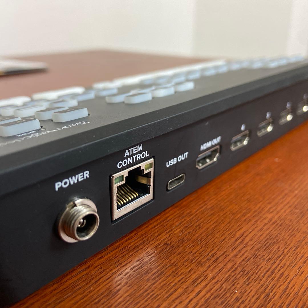 ATEM Mini Pro ビデオスイッチャー