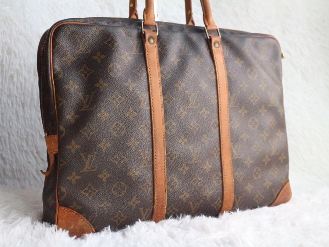 ✨正規品ヴィトンモノグラムポルドキュマンボワヤージュビジネスバッグ