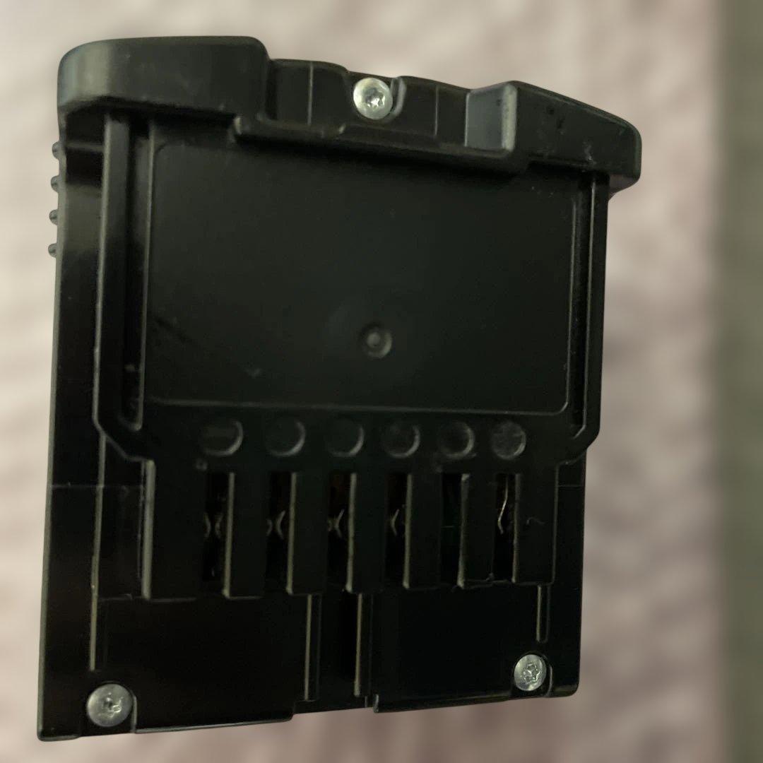 新品未使用✨日立掃除機バッテリー　PVB-2125B PV-BEH900-009