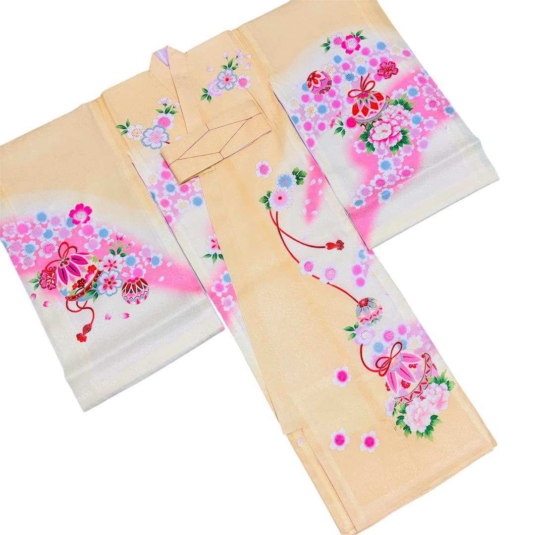 【新品】 正絹 特選京友禅 刺繍入り お宮参り産着♦︎長襦袢付 ペールオレンジ 鈴