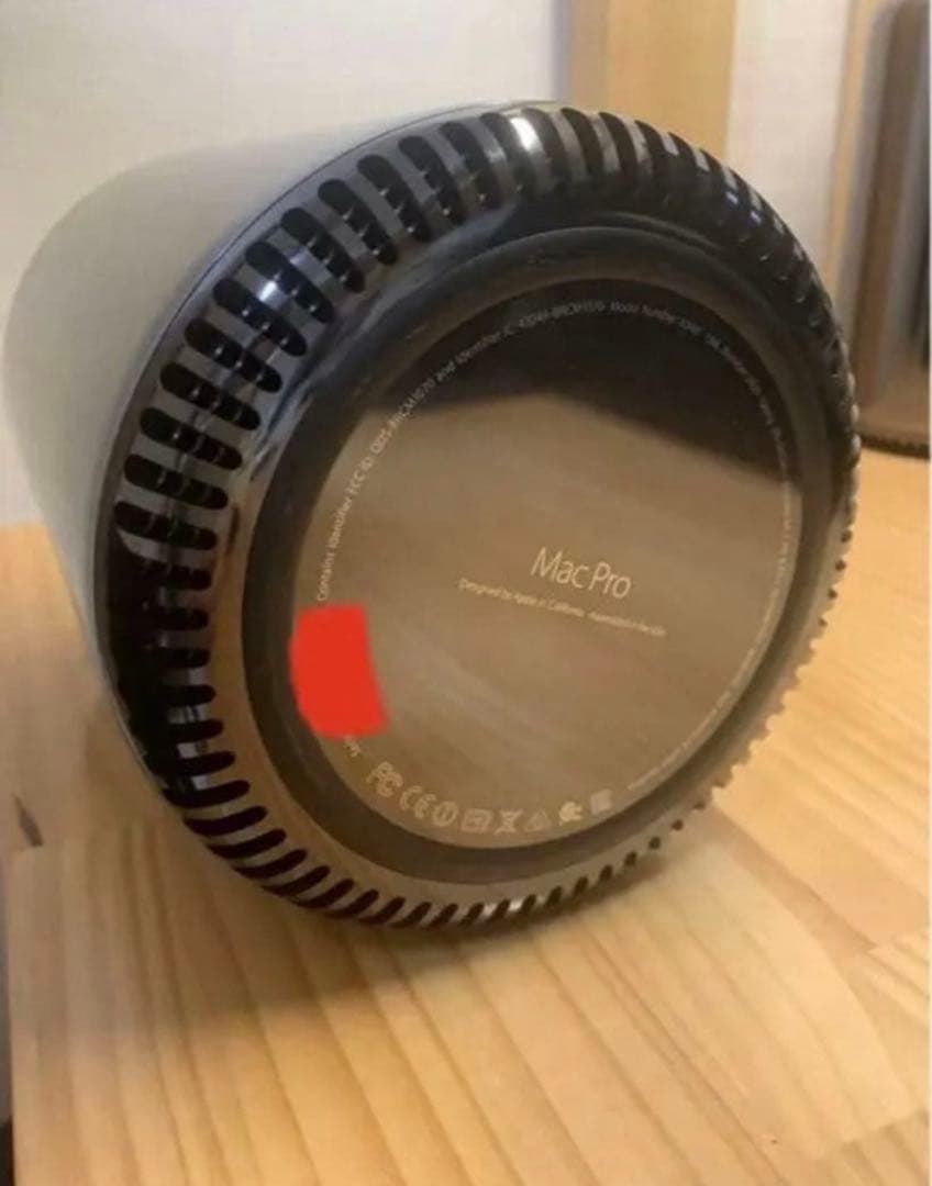 アップル　Mac Pro Late 2013 メモリ16GB パソコン