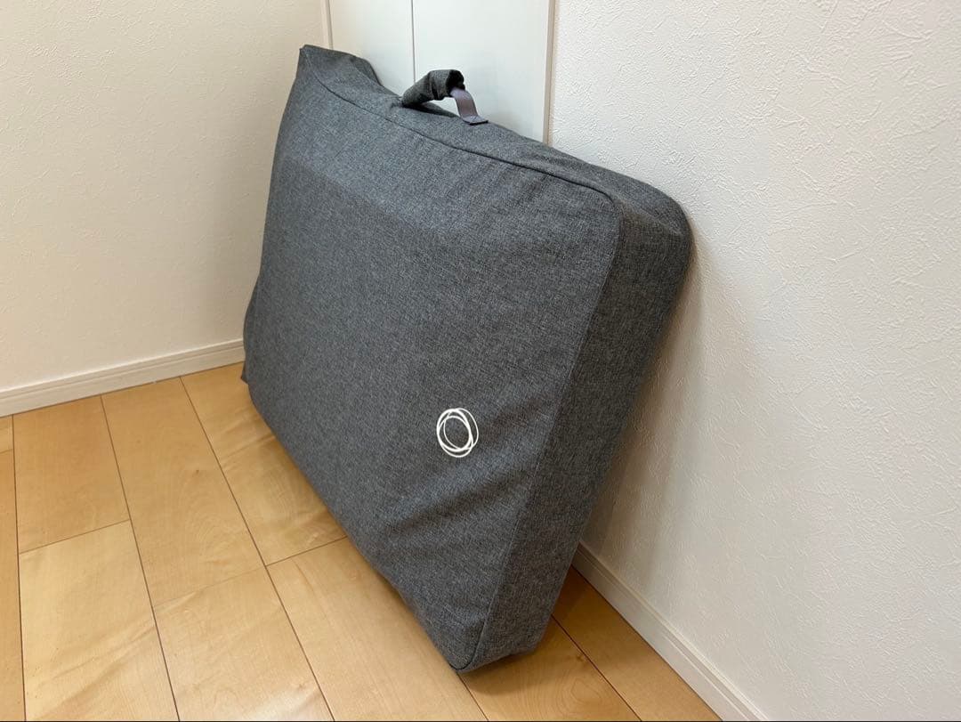 Bugaboo スターダスト トラベルコット　グレー