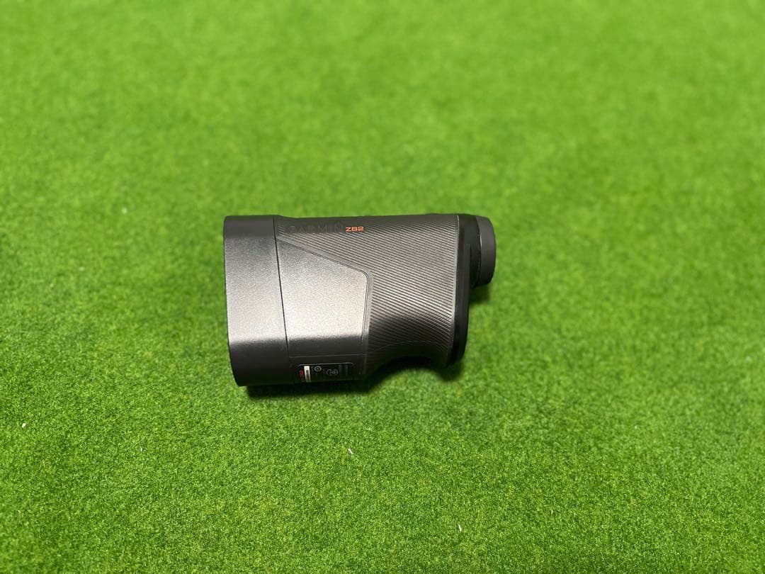 GARMINガーミン Approach Z82　レーザー距離計　黒　収納ケース付