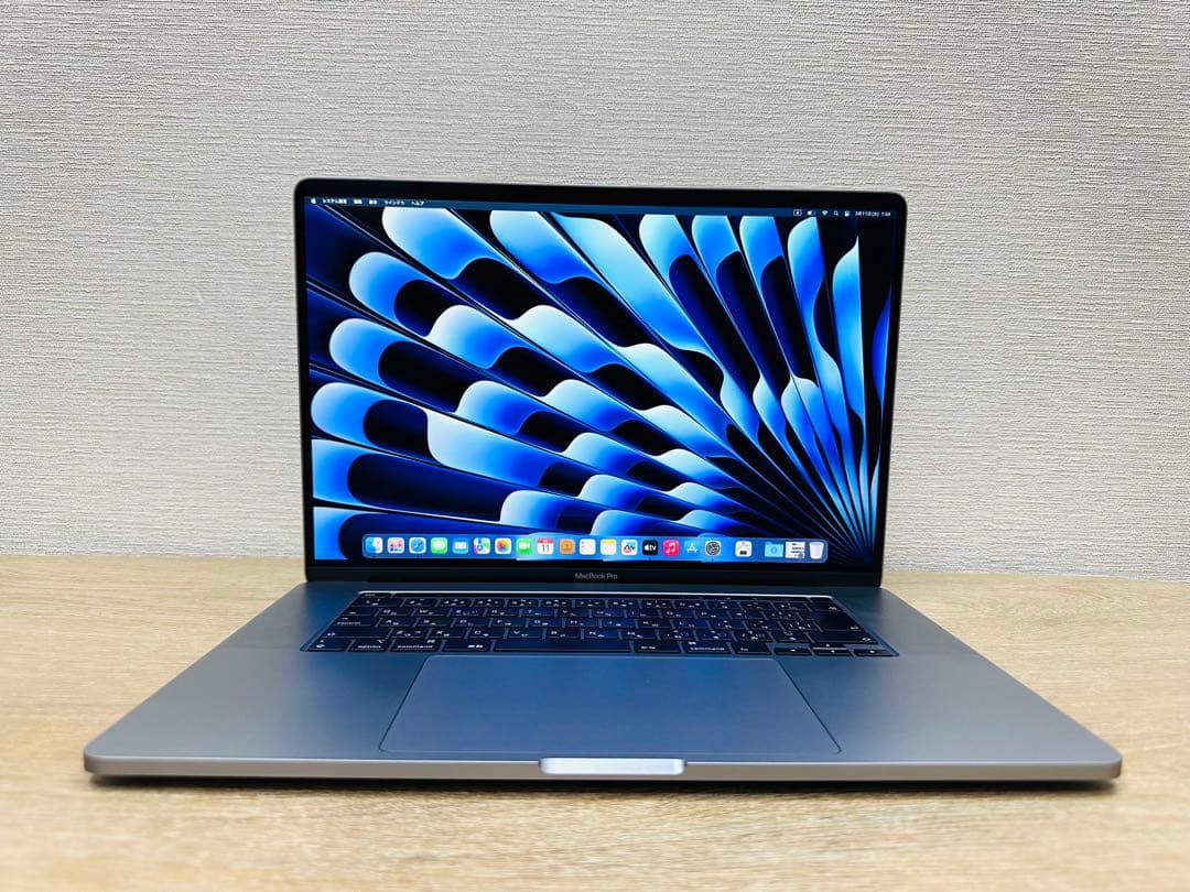MacBook Pro 15インチ4K 【MacOS2025年】／Office付