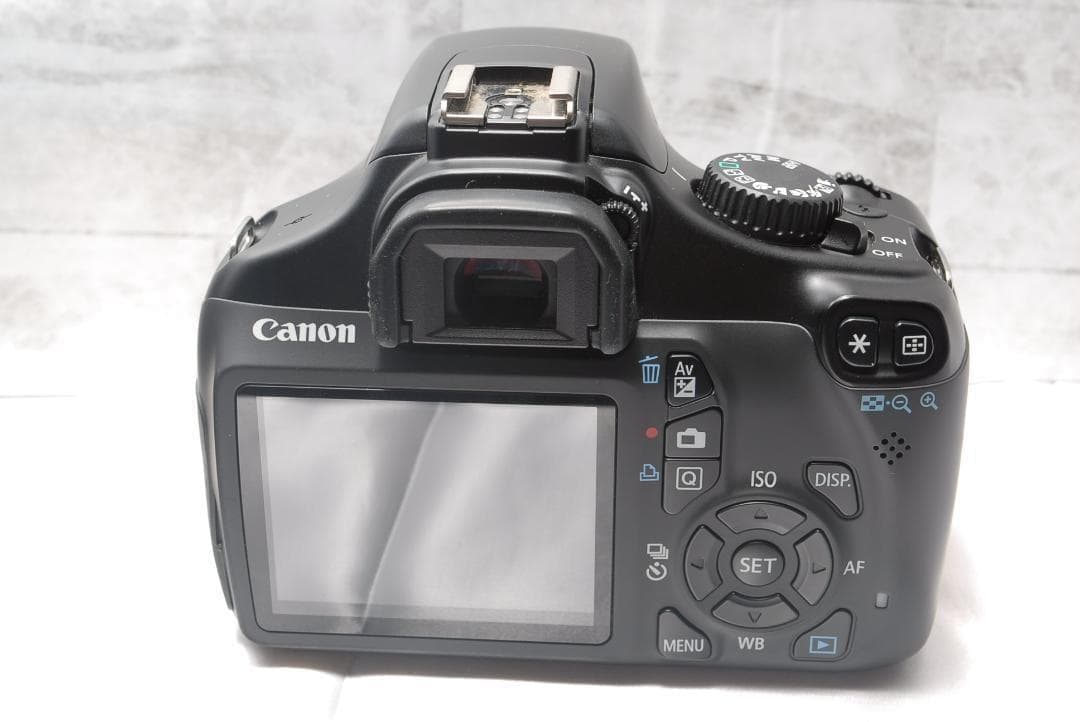 ⭐初心者おすすめ⭐EOS KISS X50 レンズ EF-S 18-55mm