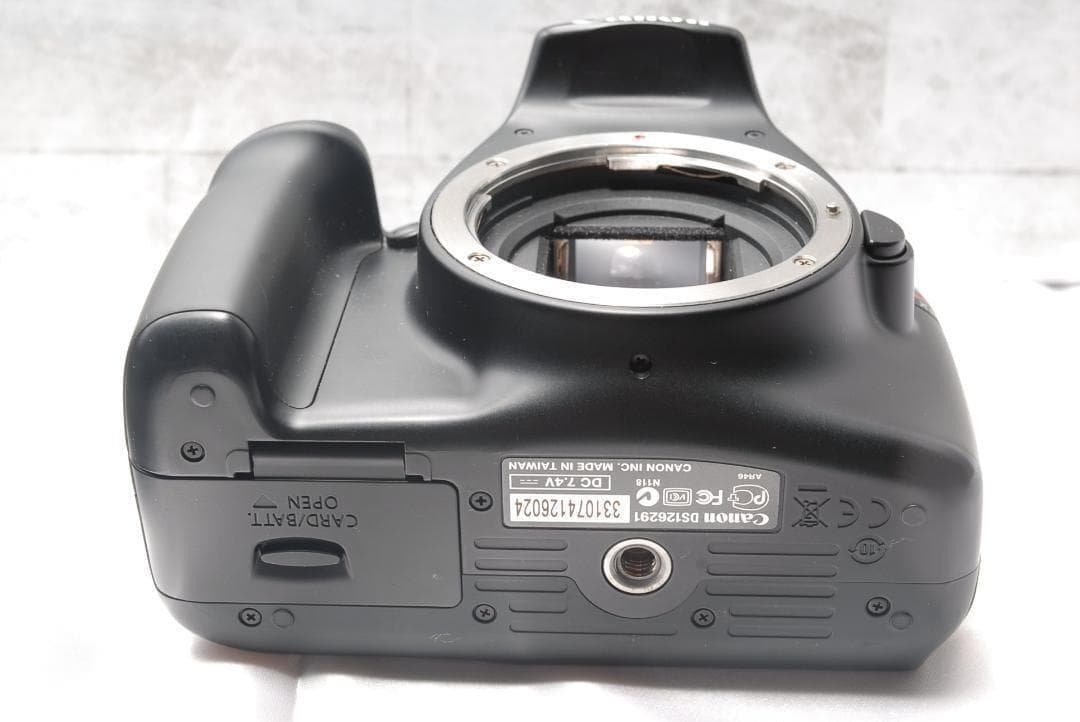 ⭐初心者おすすめ⭐EOS KISS X50 レンズ EF-S 18-55mm