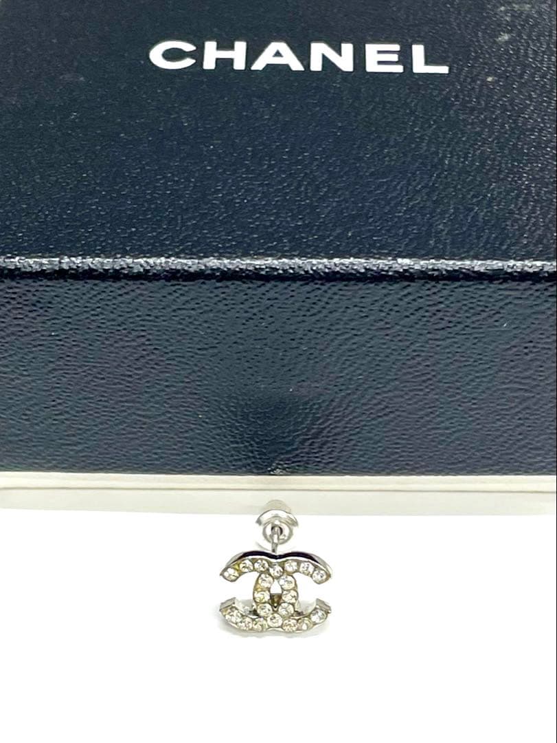 正規品CHANELココマークストーンピアス　片方