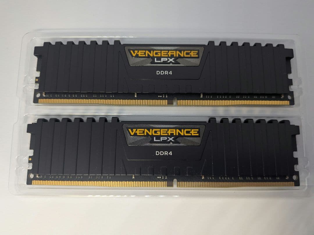 コルセア corsair メモリ DDR4 16GB 2枚セット