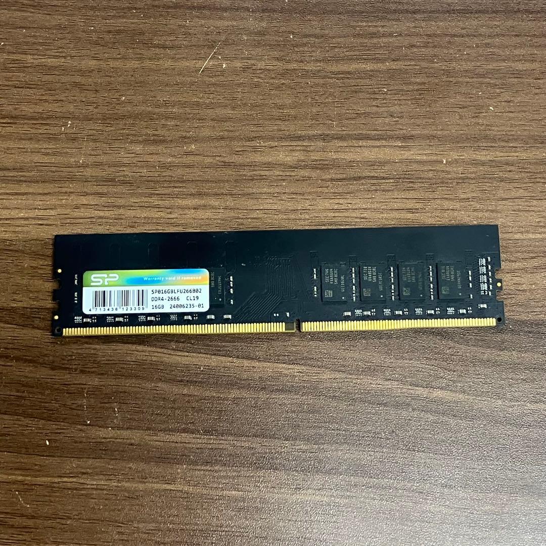 即日発送／SP 16GB DDR4 2666MHz CL19 メモリー①