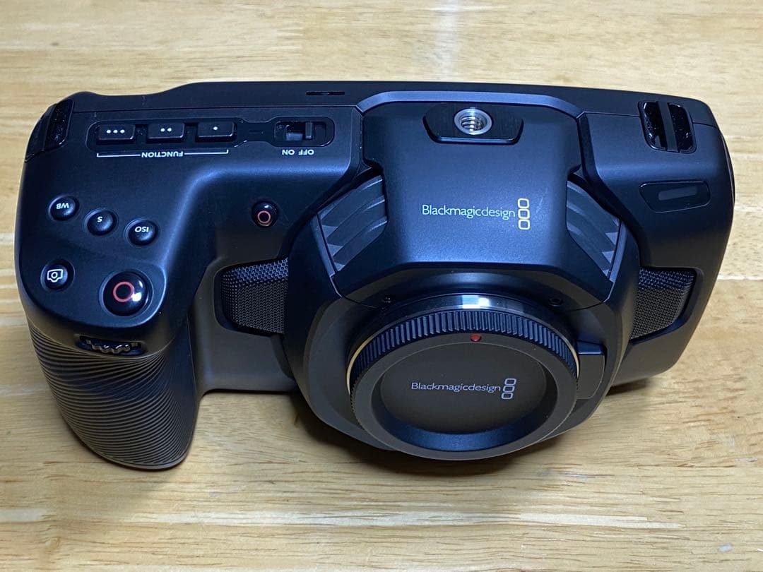 美品　BMPCC 4K 外部電源アダプター付ハーフゲージ付