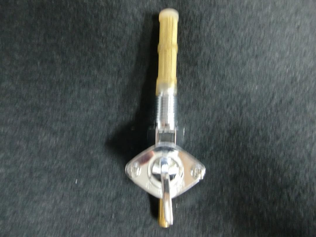 0705-0200　ペットコック1/4インチ　ストレート