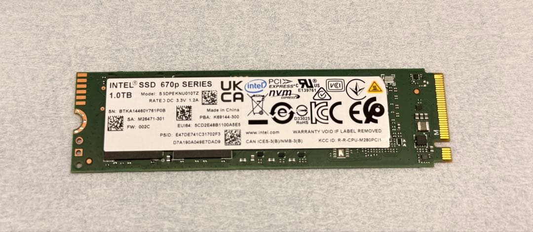 Intel SSD 1TB 670p M.2 NVMe PCIe3.0 正常