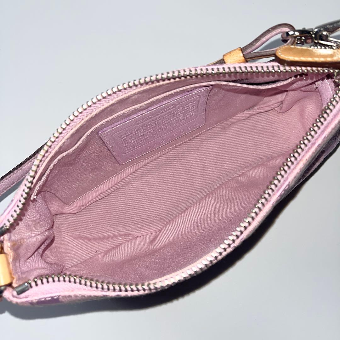 コーチ　アクセサリーポーチ　シグネチャー　キャンバス　レザー　ピンク　ベージュ