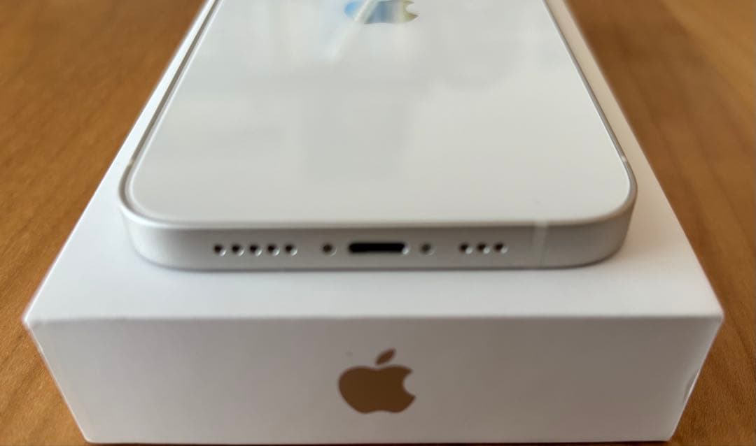 IPhone 13 128G ホワイト