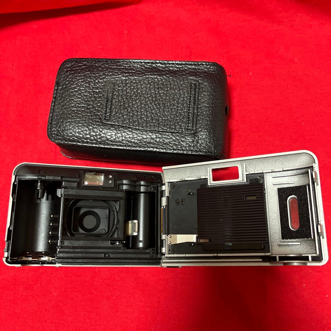 Konica BIG mini F シルバー 中古 傷 凹みあり