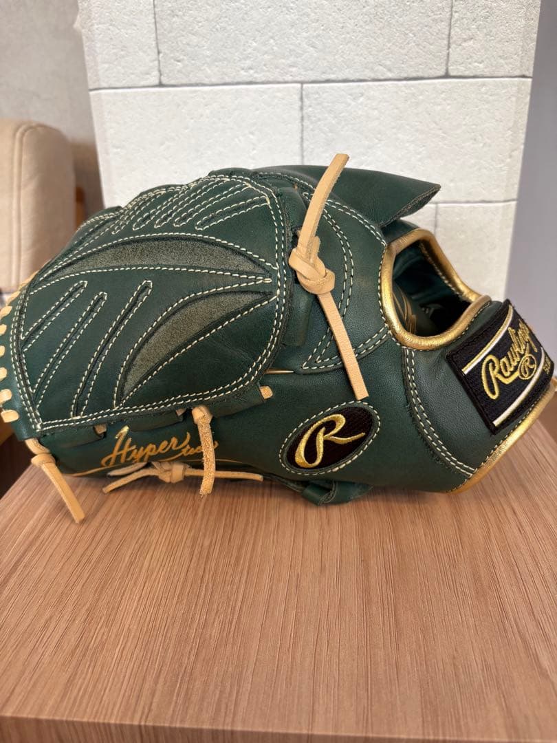 ローリングス 投手用　左投げ　軟式グローブ