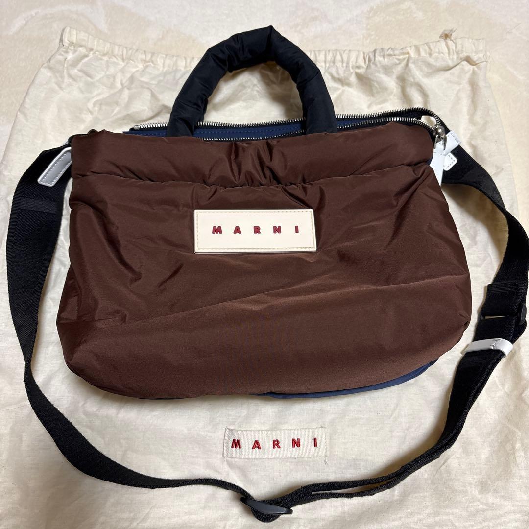 MARNI パフショルダーバッグ