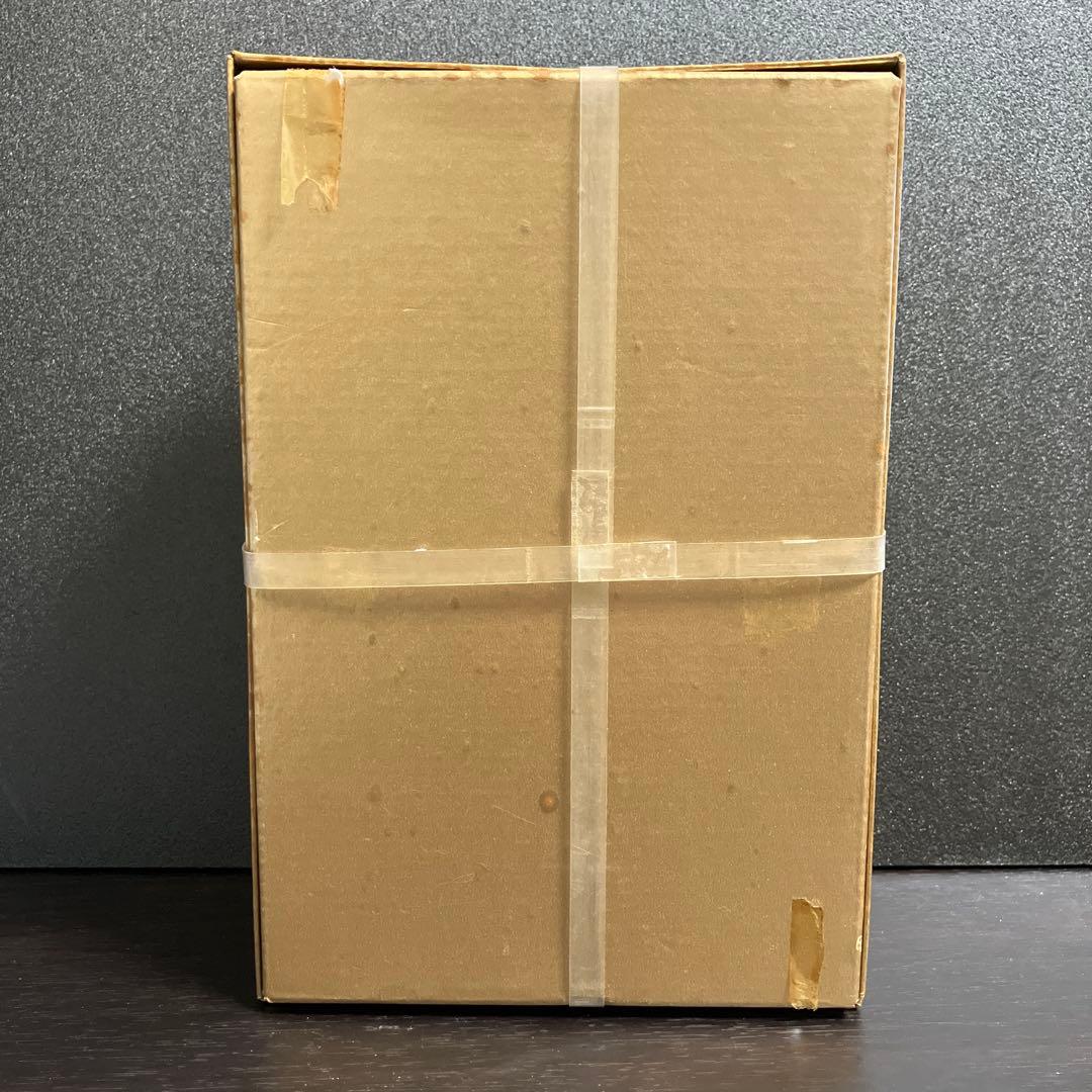 サントリーウイスキー　ローヤル　プレミアム１２年　新品　未開栓　青ラベル