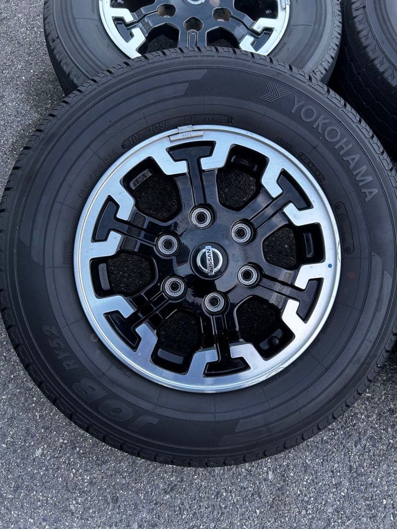 た*る様 送料込　キャラバン　プロスタイル　純正ホイール　2021年製　195/