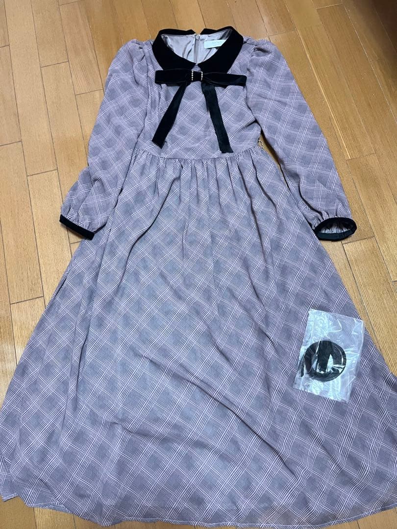 ワンピース Herlipto Bristol Plaid Ribbon Dress