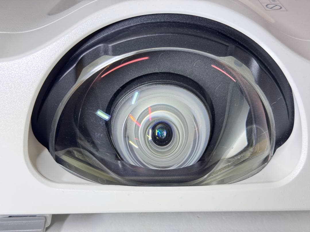 状態良好　EPSON LCD プロジェクター 1080p 本体 EB-535W