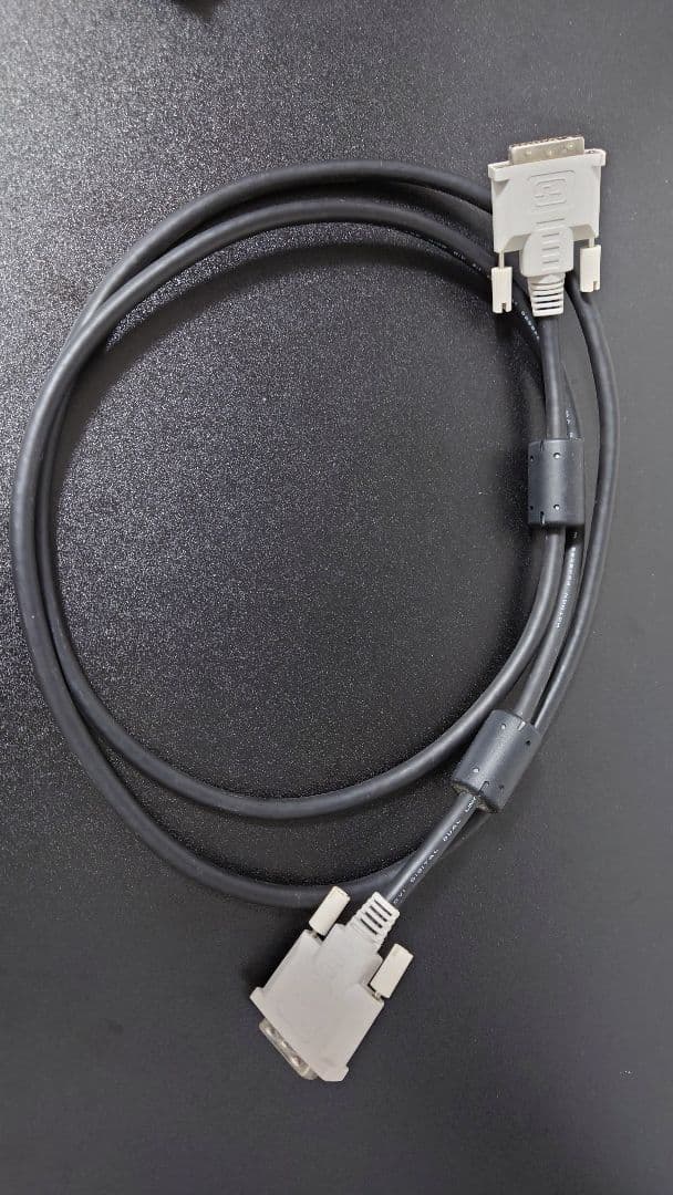 ディスプレイ・モニター本体 BenQ ZOWIE XL2411 FHD 144Hz DVI-DL