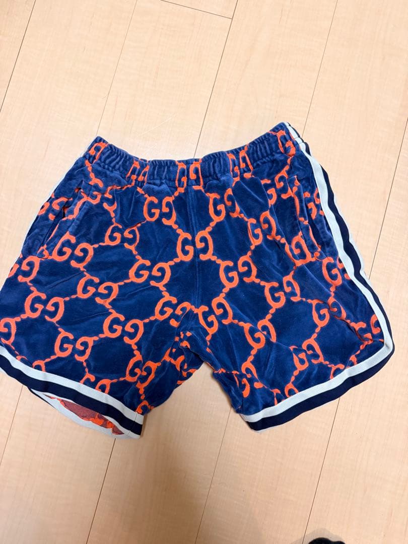 ま*ん様 GUCCI GGロゴ ショートパンツ ネイビー/オレンジ