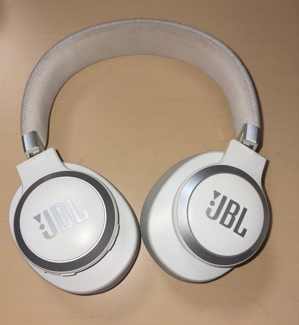 JBL LIVE 770NC ワイヤレスヘッドホン ホワイト 収納袋付き
