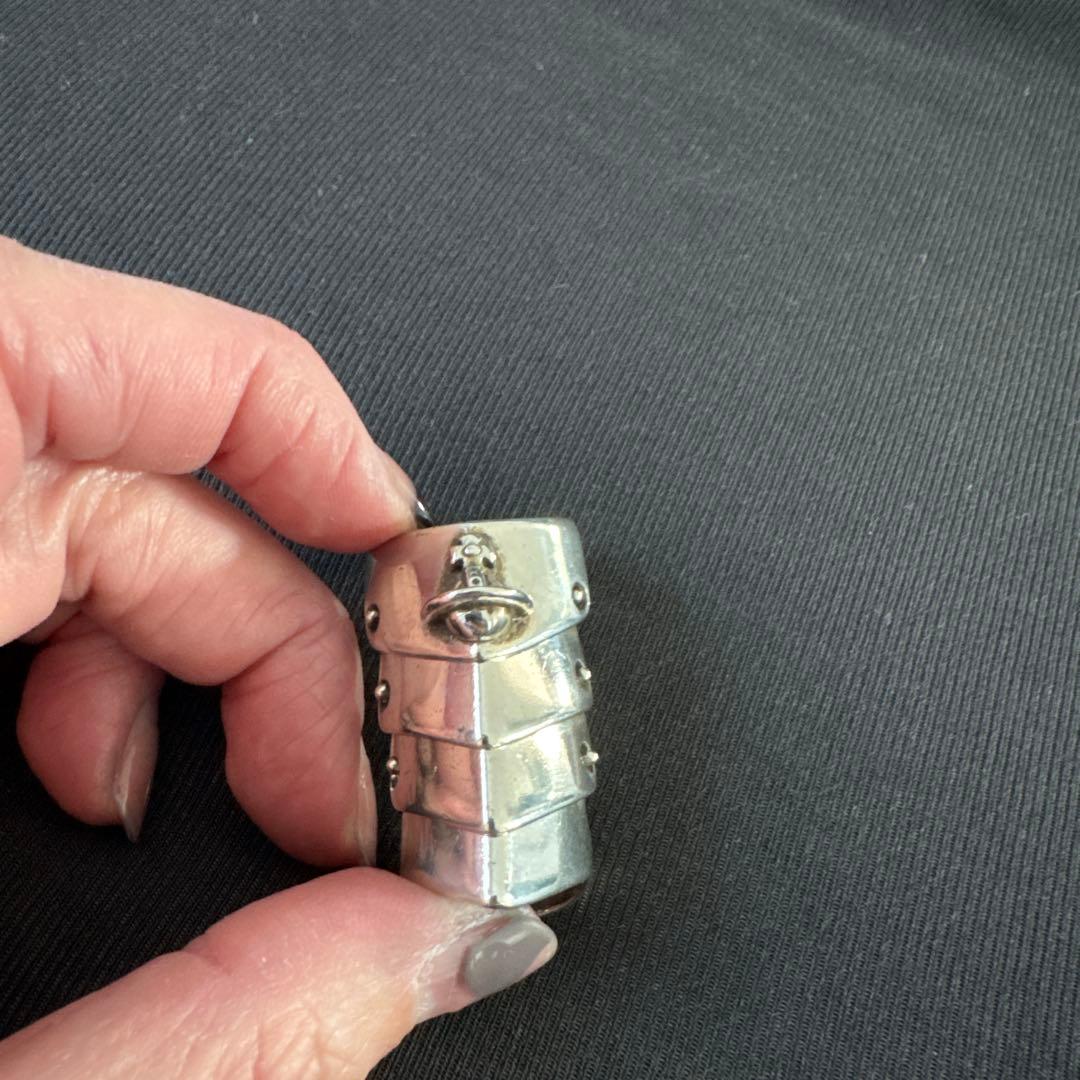 ヴィヴィアンウェストウッド　アーマーリング