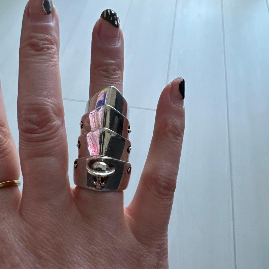 ヴィヴィアンウェストウッド　アーマーリング