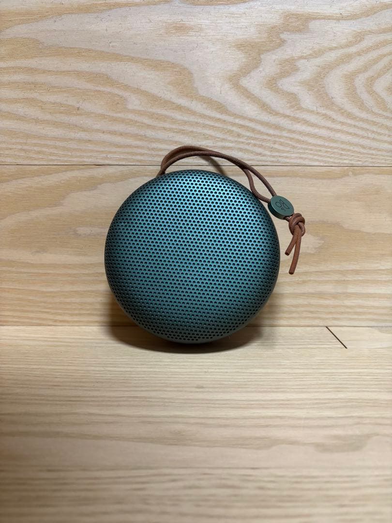 スピーカー・ウーファー Bang & Olufsen Beosound A1