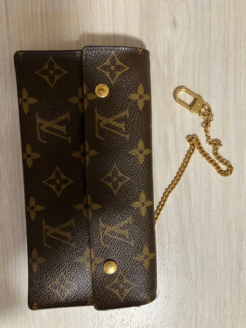 Louis Vuitton モノグラム 長財布 チェーン付き