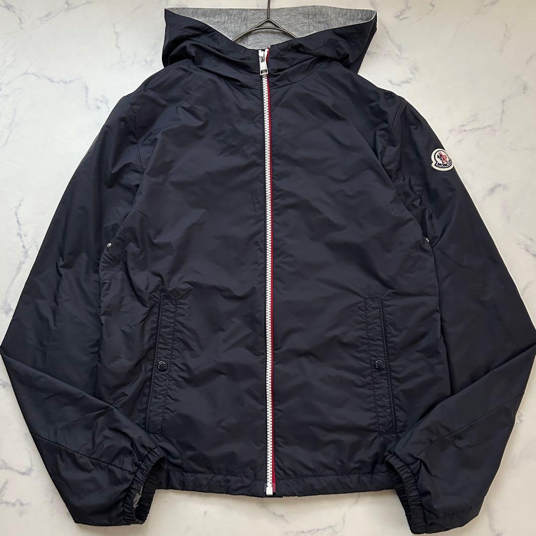 未使用級モンクレール 2025年モデル ナイロンジャケットNEW URVILLE