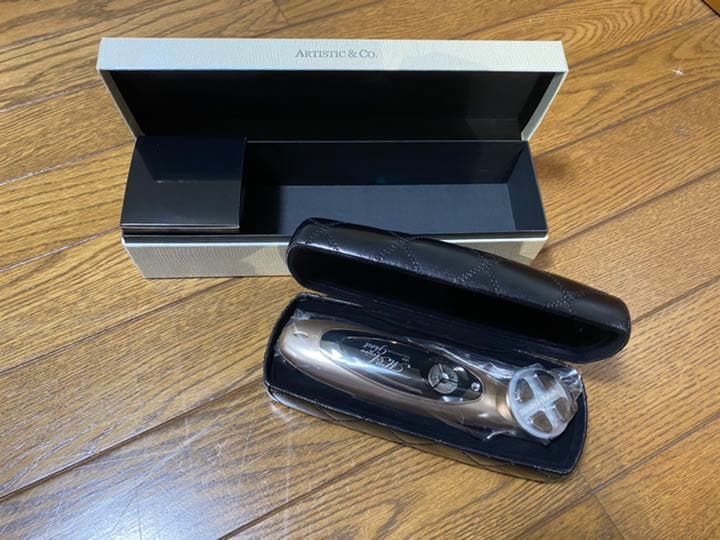 ボディ・フェイスケア ARTISTIC&CO. MISS ARRIVO GHOST