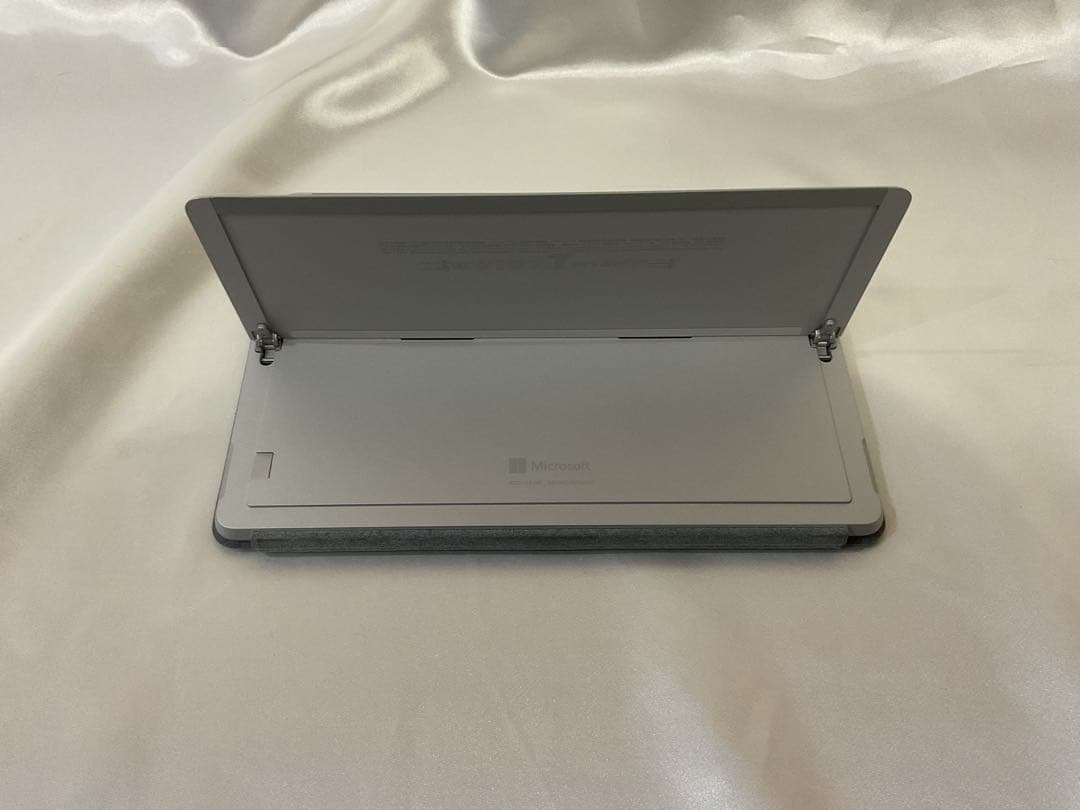 Windowsタブレット本体 Surface Go3 LTE i3 8g 128g office 2024