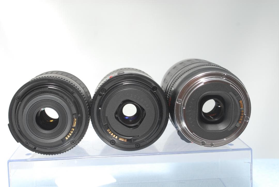 ☘️美品✨トリプルレンズキット✨Wi-Fi内蔵☘️ Canon Kiss X8i