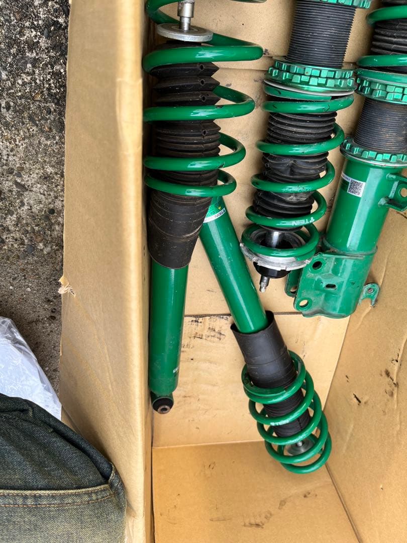 TEIN車高調FLEX Z(N BOX(JF4)　品番VSAA4-C1AS2