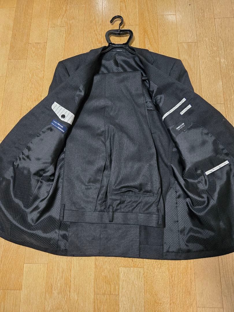 ネ*コ様 COMME CA ISM新品 ダークグレー ビジネススーツ Lサイズ