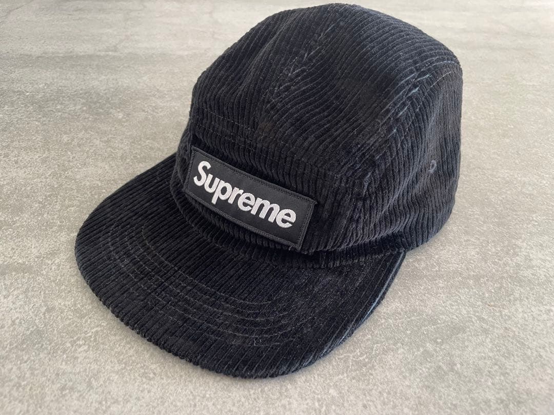 らて　Supreme キャップ(コーデュロイ)