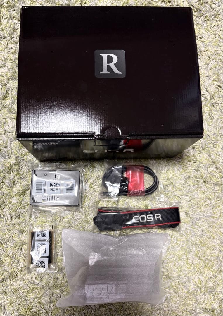 Canon EOS R ミラーレス一眼 ボディ