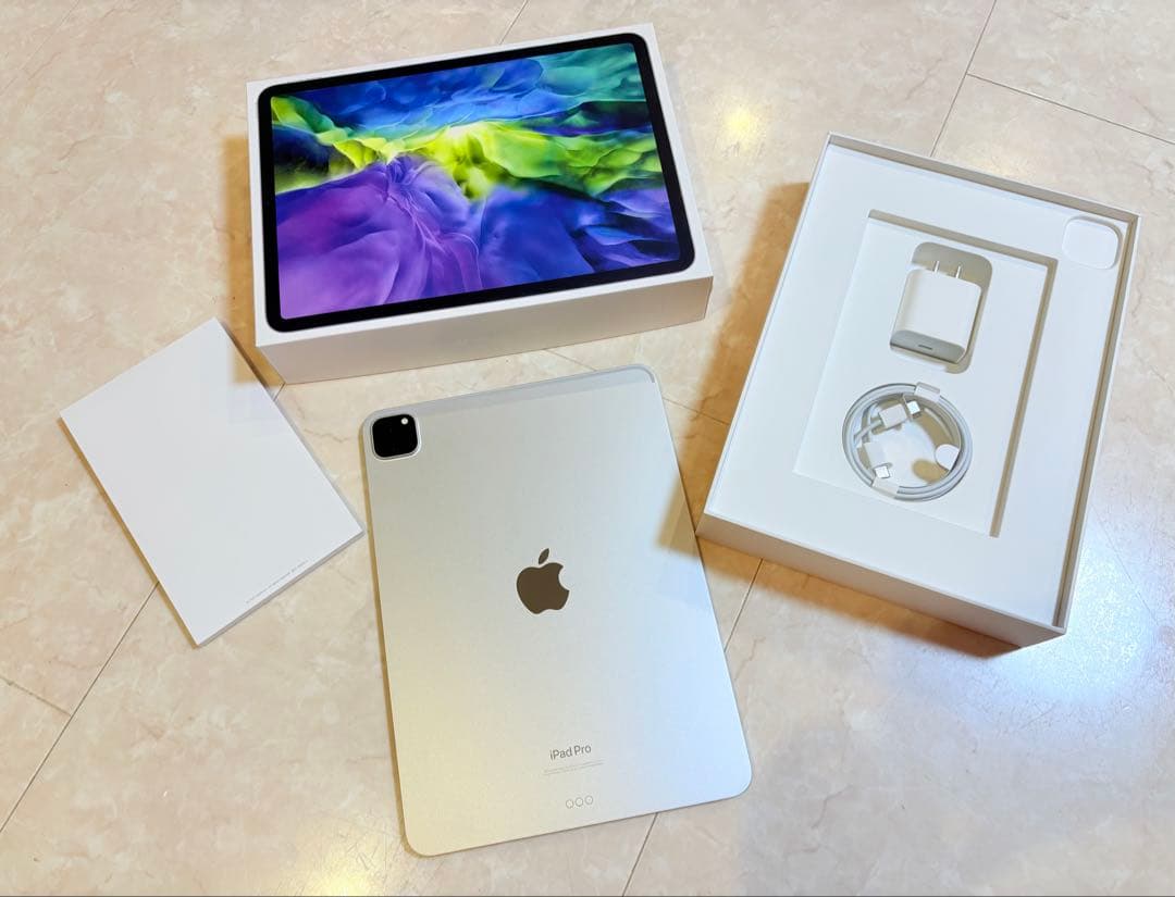 iPadPro11インチ/128ギガ/Wi-Fiモデル/第4世代シルバー