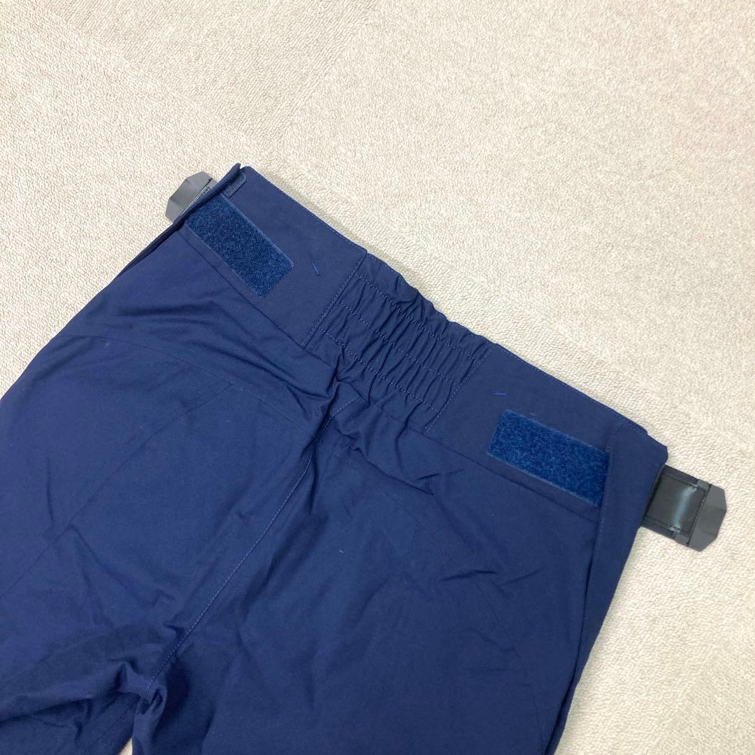 新品　phenix スキーウェア　Mサイズ パンツ　ネイビー　ストレッチ　保温