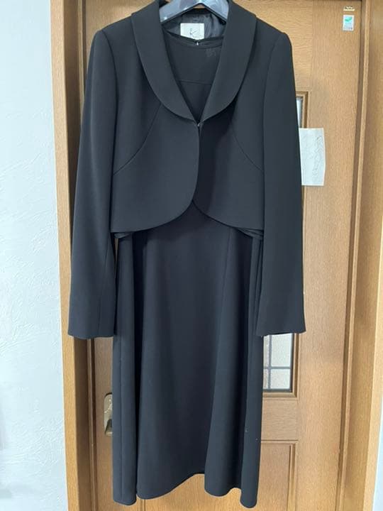 組曲　ブラックフォーマル 喪服 礼服