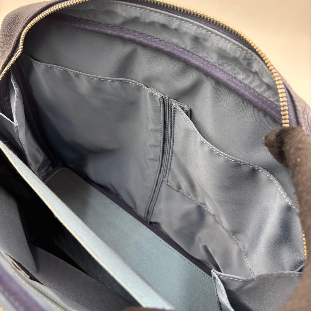 土屋鞄ツチヤカバン レザーブリーフケース ビジネスバッグ A4 肩掛け ネイビー