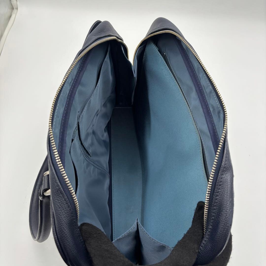 土屋鞄ツチヤカバン レザーブリーフケース ビジネスバッグ A4 肩掛け ネイビー