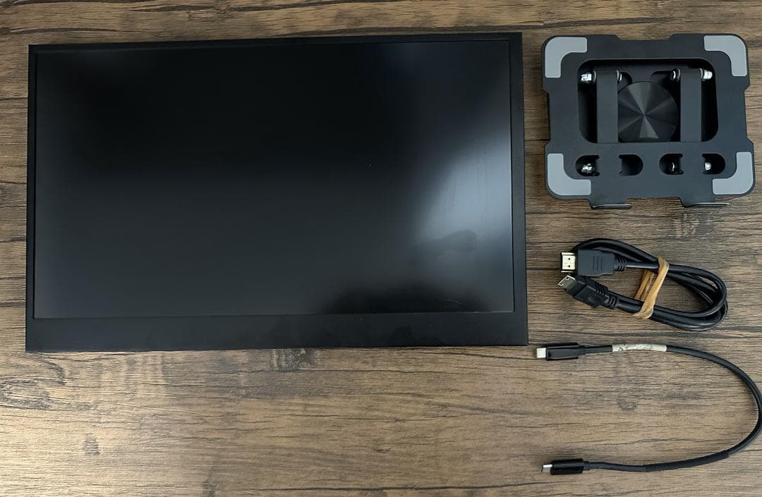 【美品】モバイルモニター 15.6インチ 144Hz モニタースタンド付き