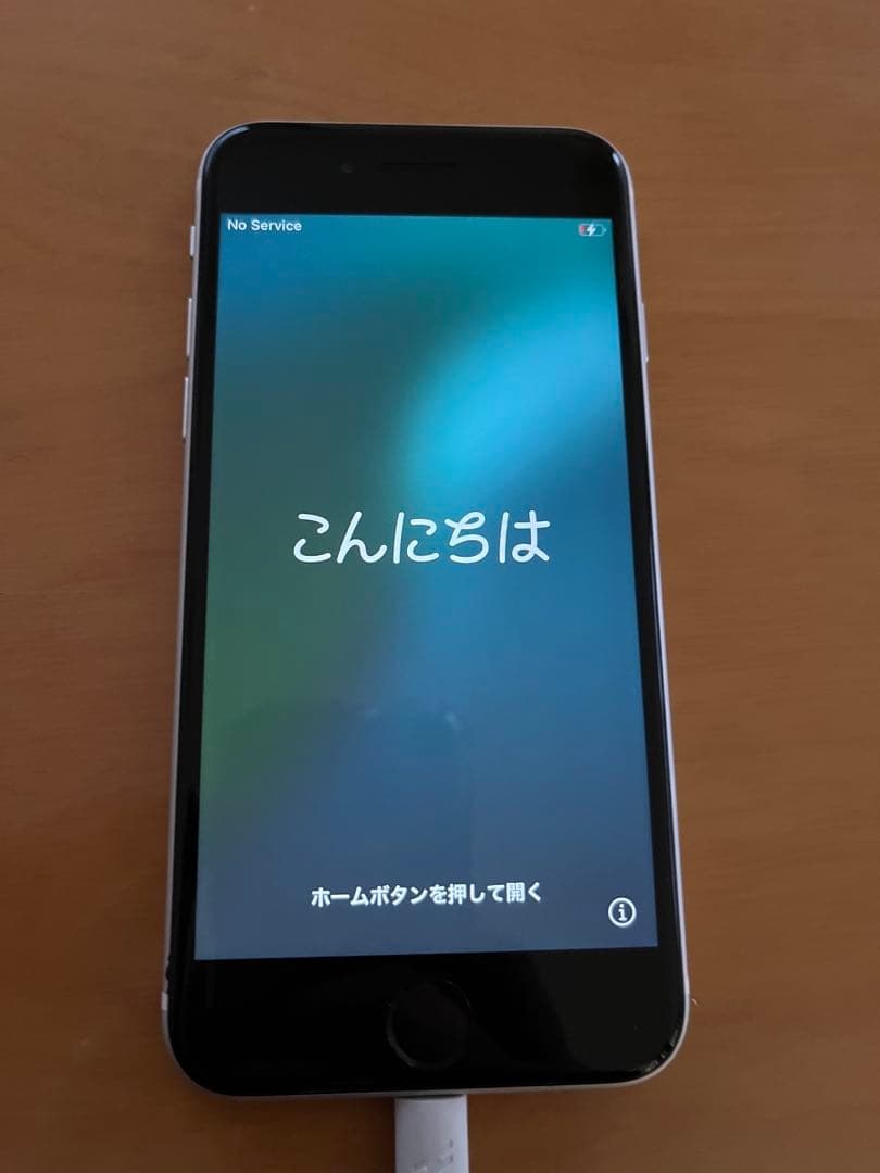 iPhone SE2 ホワイト 128GB iOS18 SIMフリー 100%